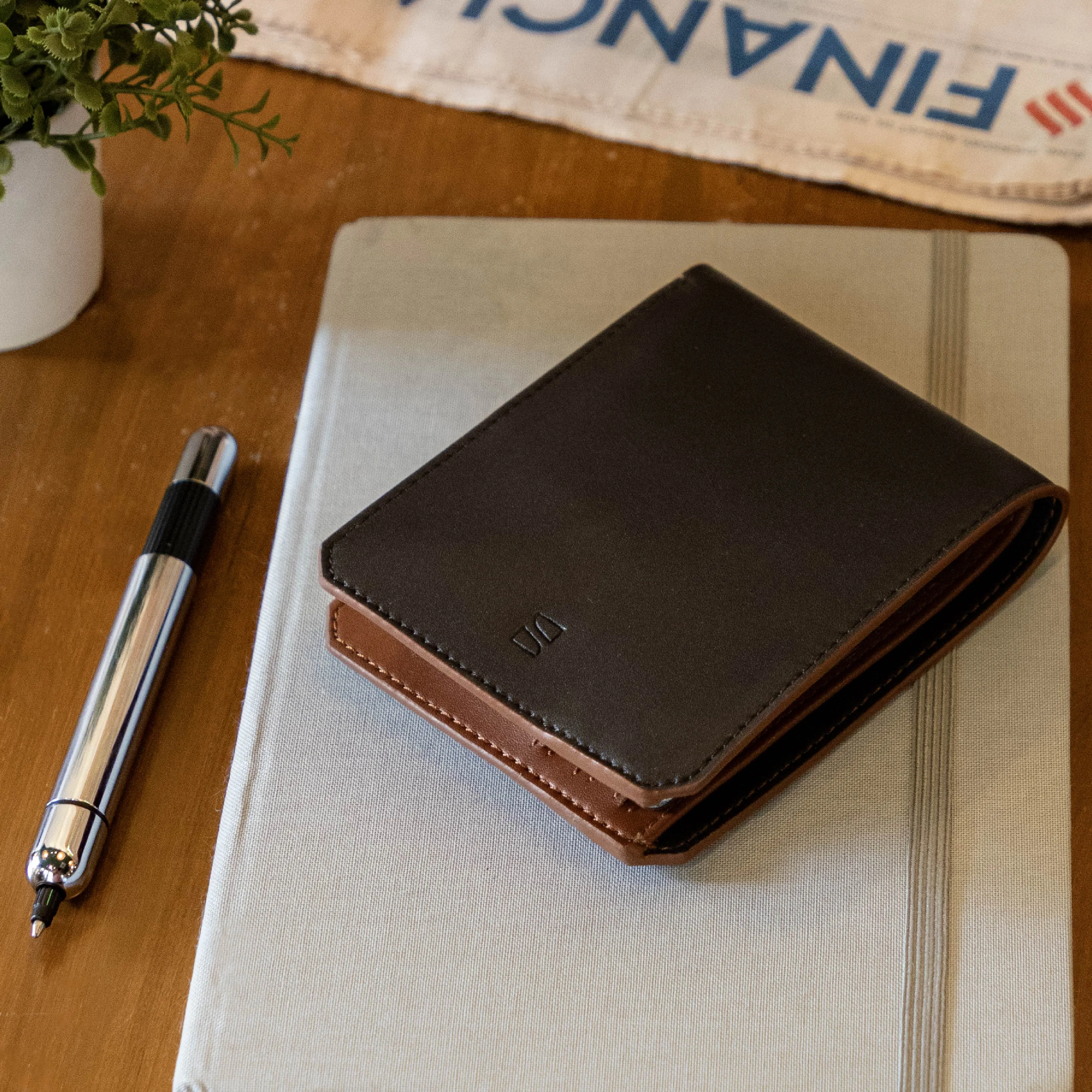 Abundance | Minimalist Wallet - Black