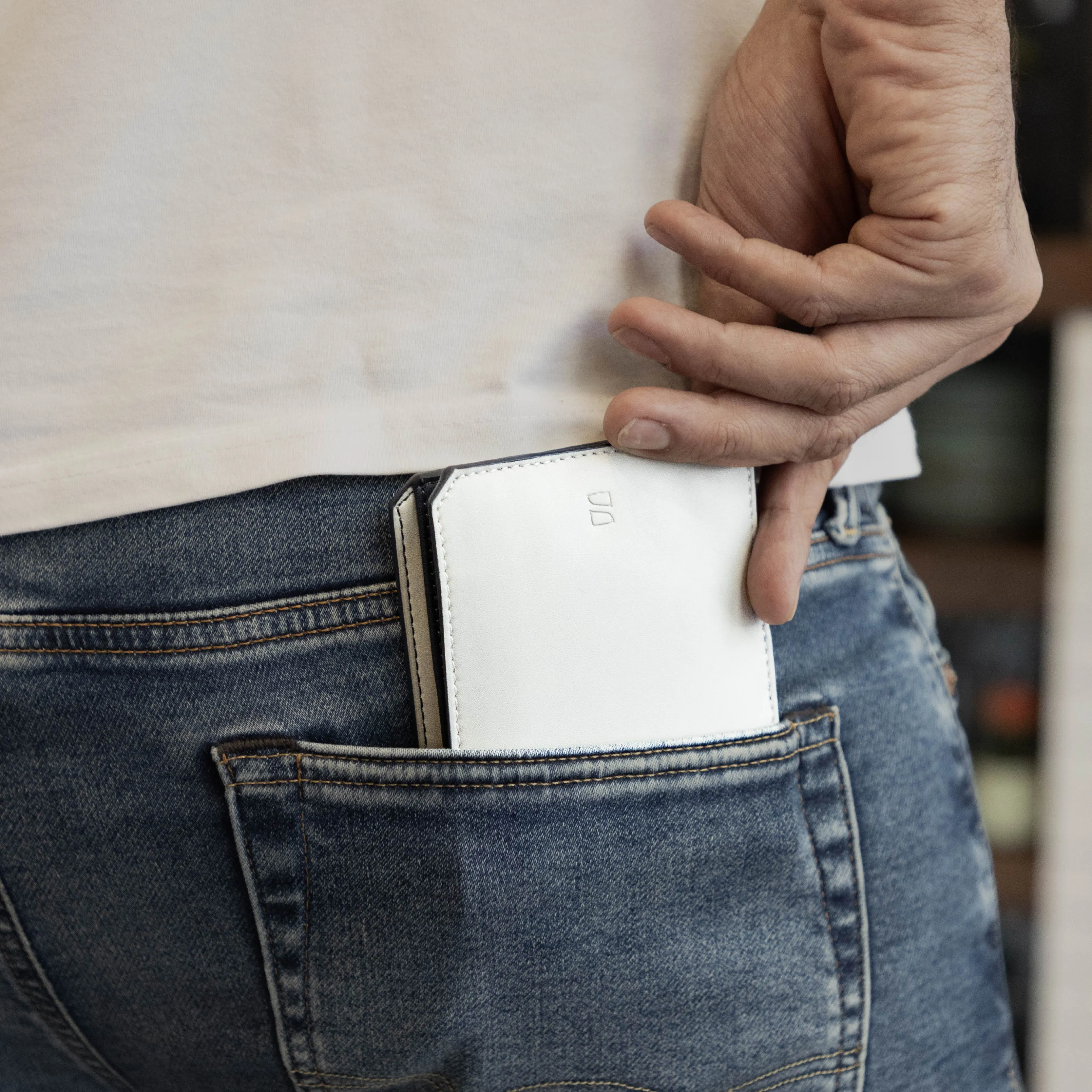 Abundance | Minimalist Wallet - Grey