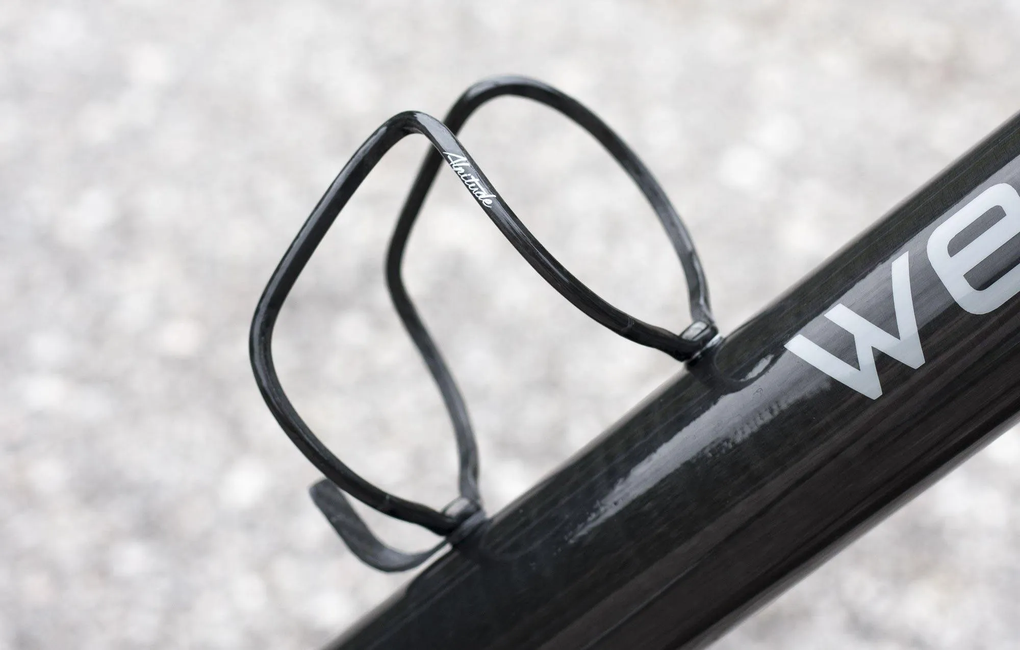ALPITUDE SUPERLEGGERO ROADBIKE CARBON BOTTLE CAGE