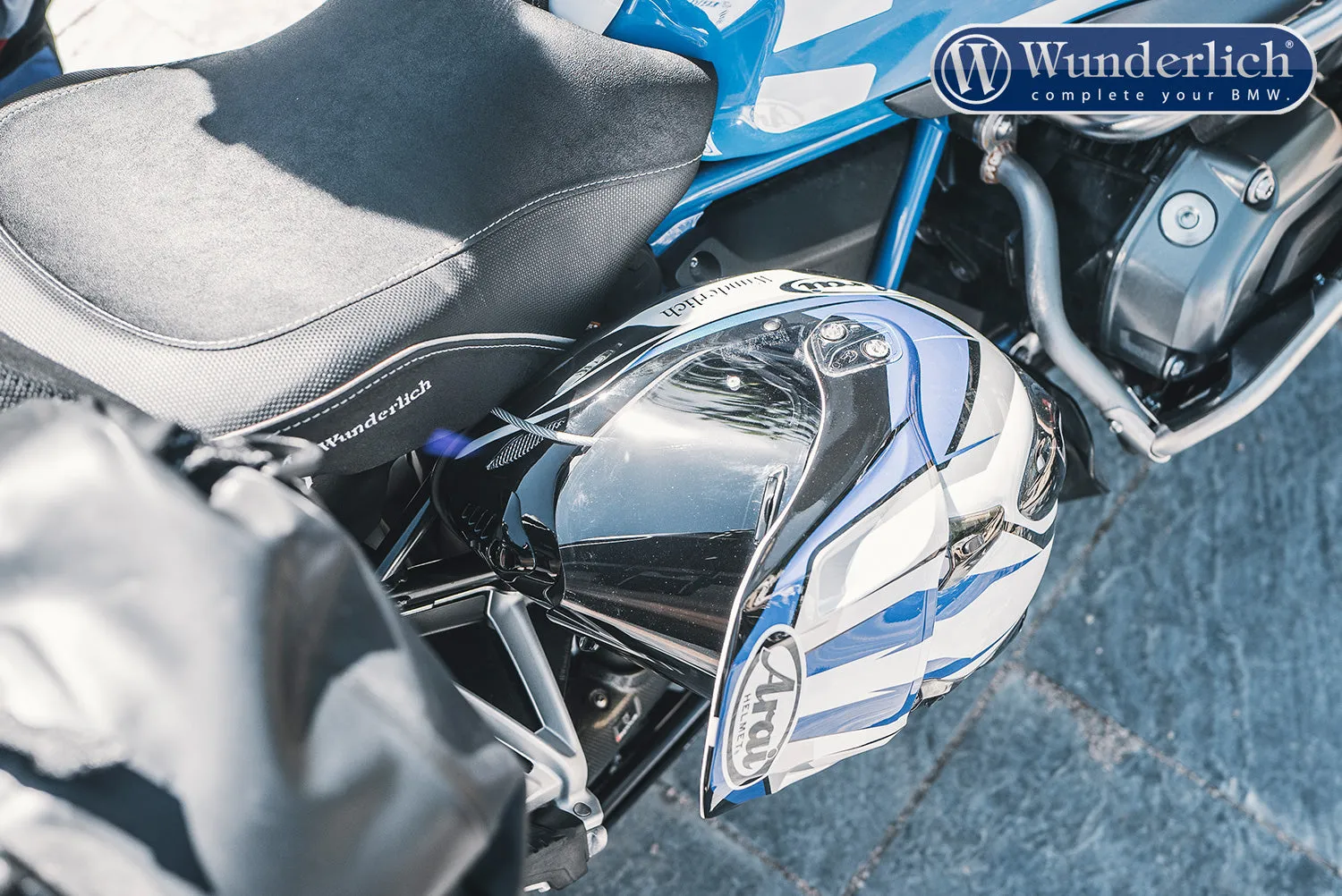 BMW R1250GS Security - Helmet Lock