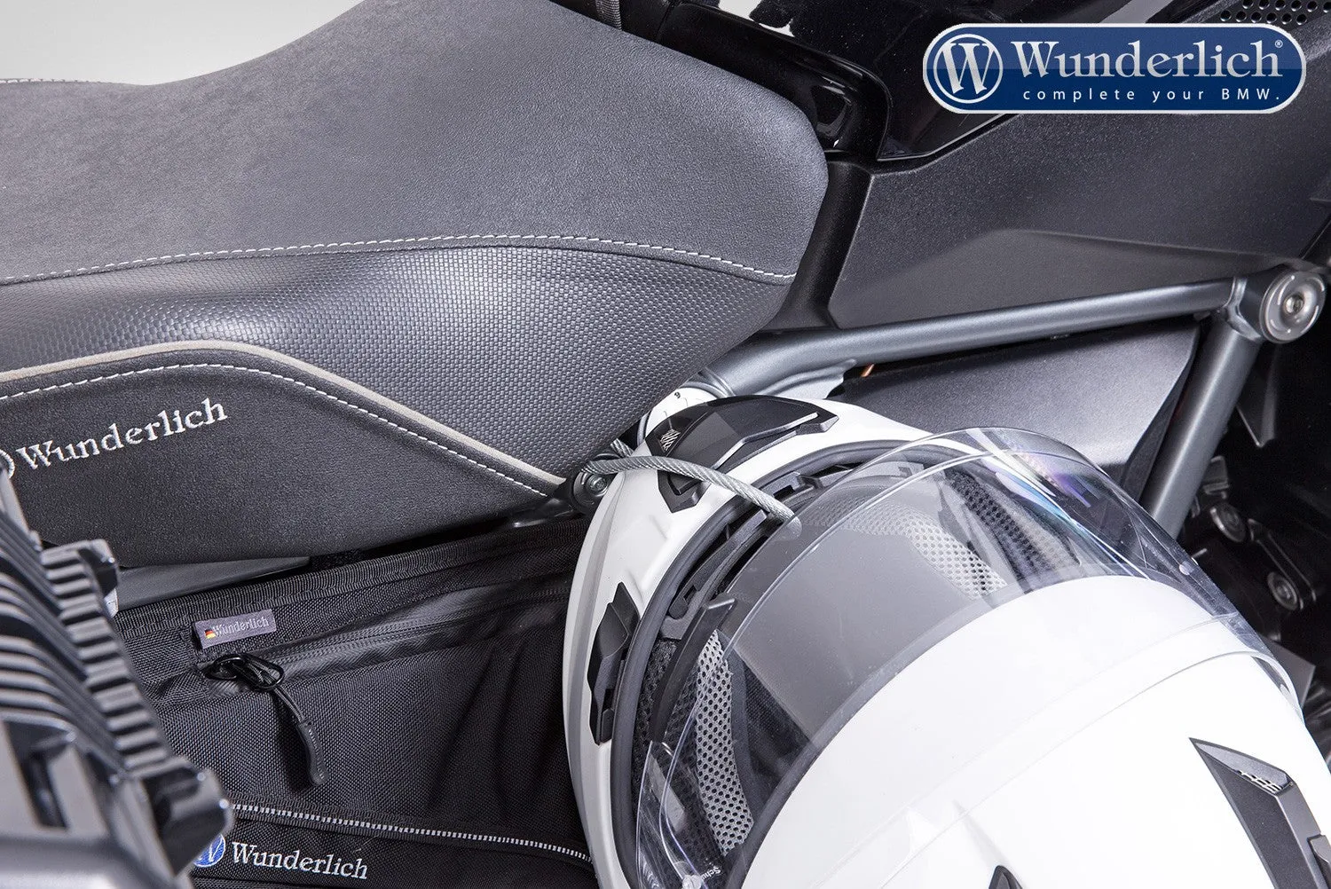 BMW R1250GS Security - Helmet Lock
