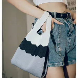 Charming Knitted Beach Bag 🏖️✨ - Trendy Tote with Woven Wrist Pouch 👜💖