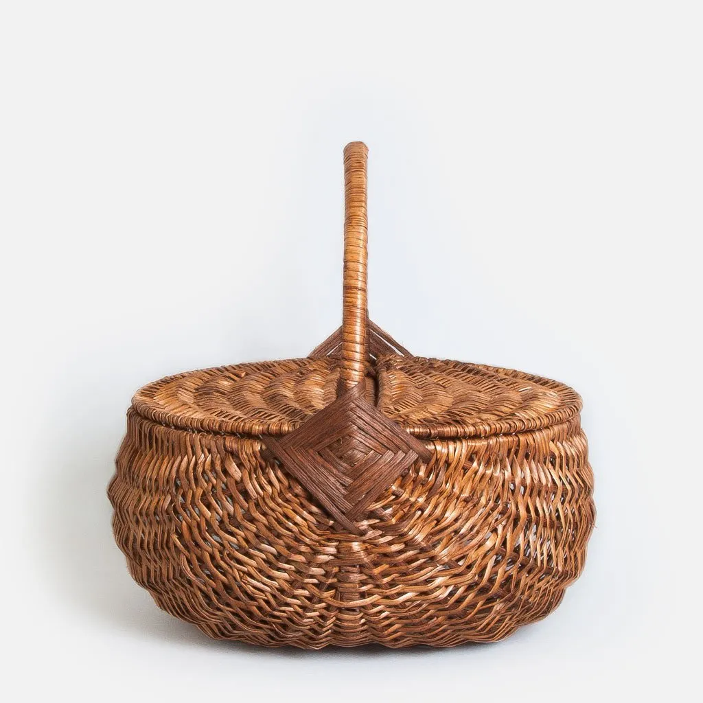 Classic Picnic Basket