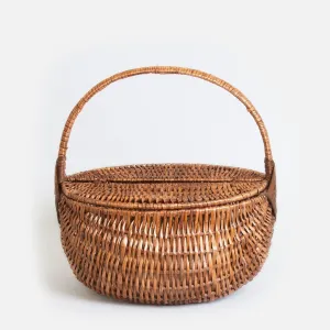Classic Picnic Basket