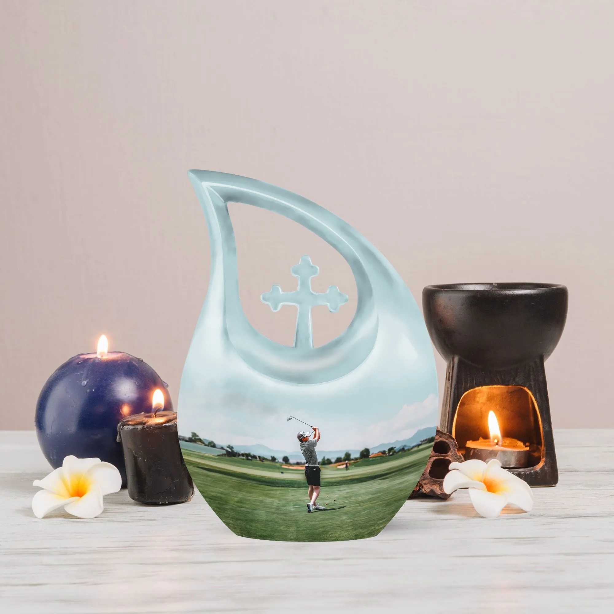 Cross Drop Golf Urn: A Novelty Double Urn Honoring Golf Enthusiasts