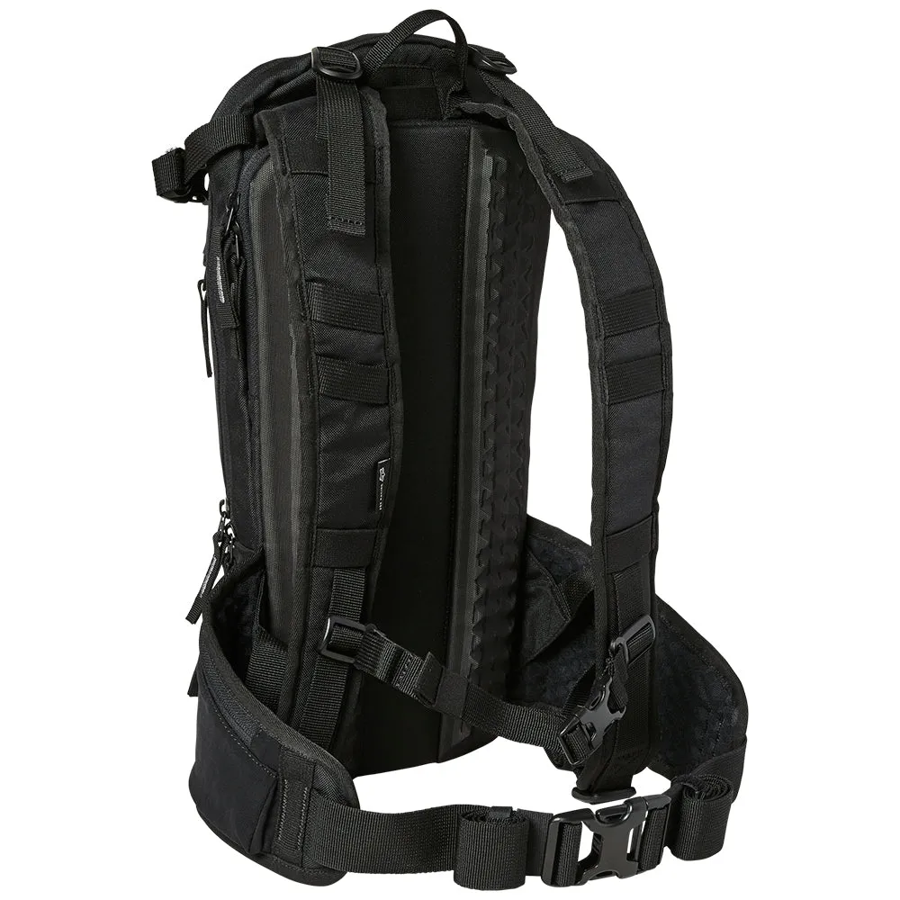 FOX UTILITY 10L HYDRATION PACK MEDIUM [BLACK]