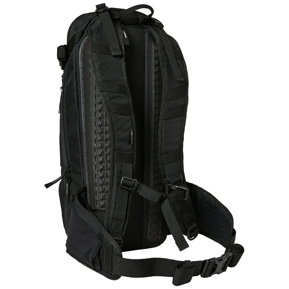 FOX UTILITY 18L HYDRATION PACK LARGE [BLACK]