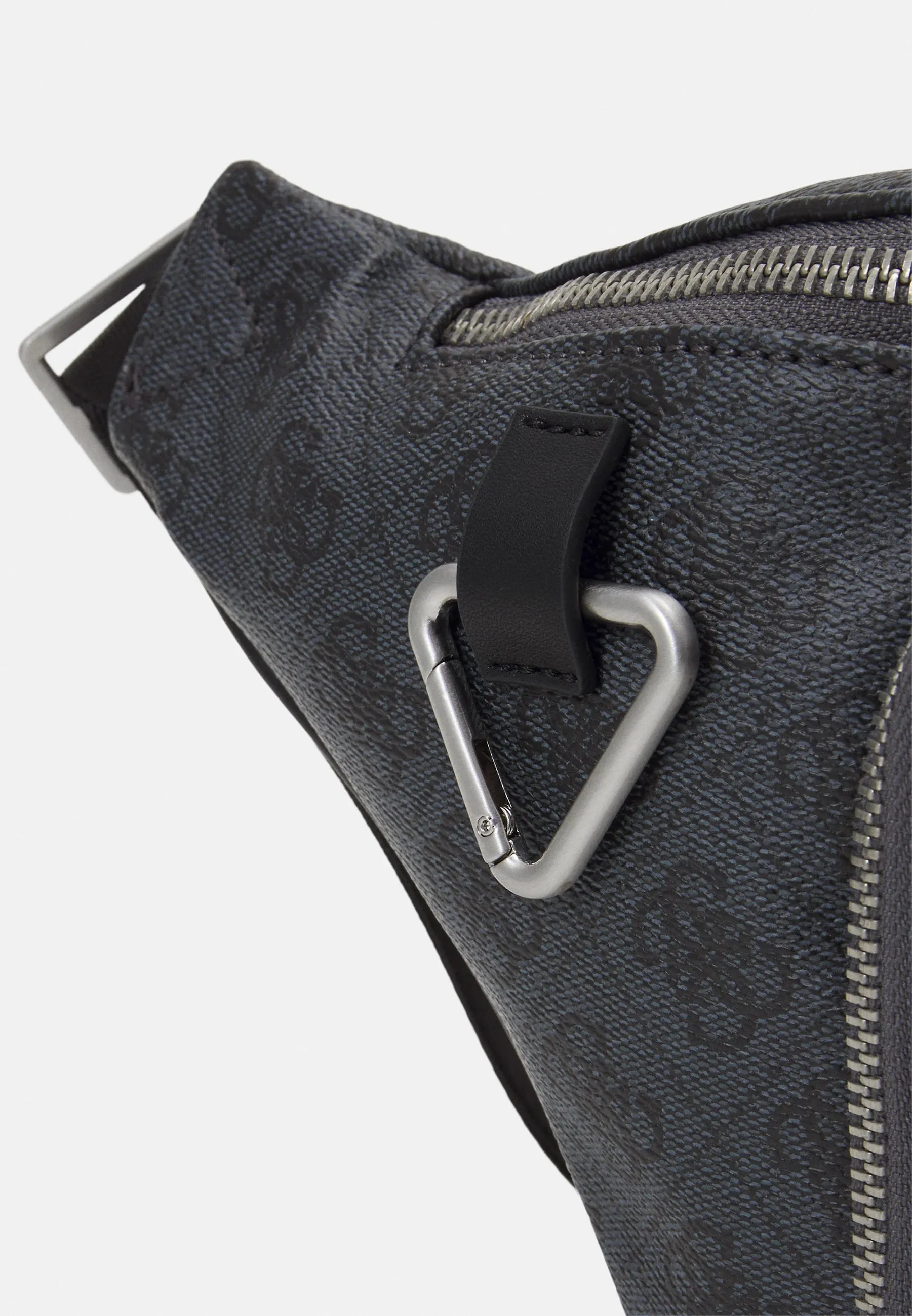 GUESS - BUMBAG