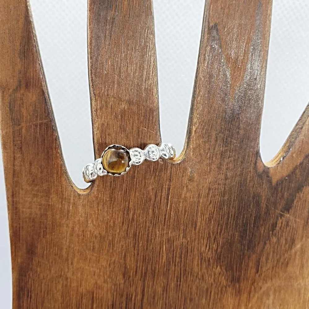 Handmade  Sterling Silver Daisy Band Ring with Tigers Eye Cabochon – Healing & Empowering Energy