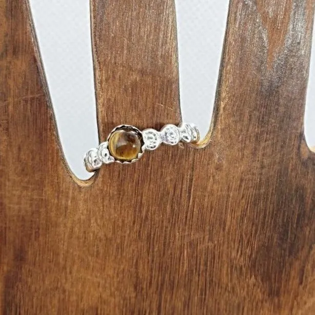 Handmade  Sterling Silver Daisy Band Ring with Tigers Eye Cabochon – Healing & Empowering Energy