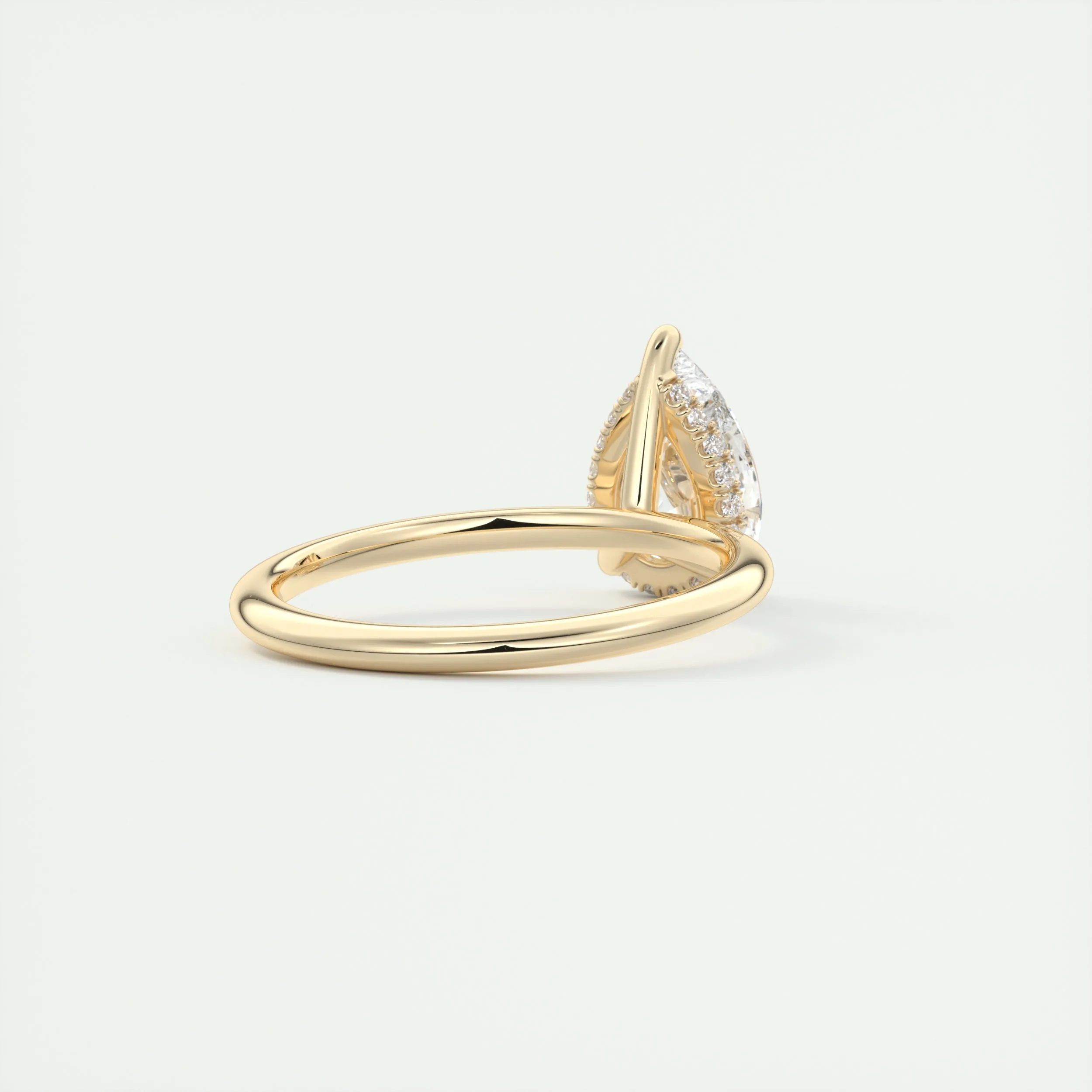 Hidden Halo | Pear