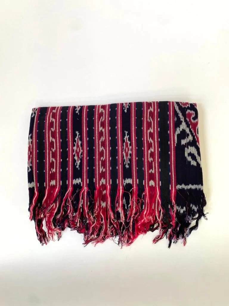 IKAT BLANKET - WINE