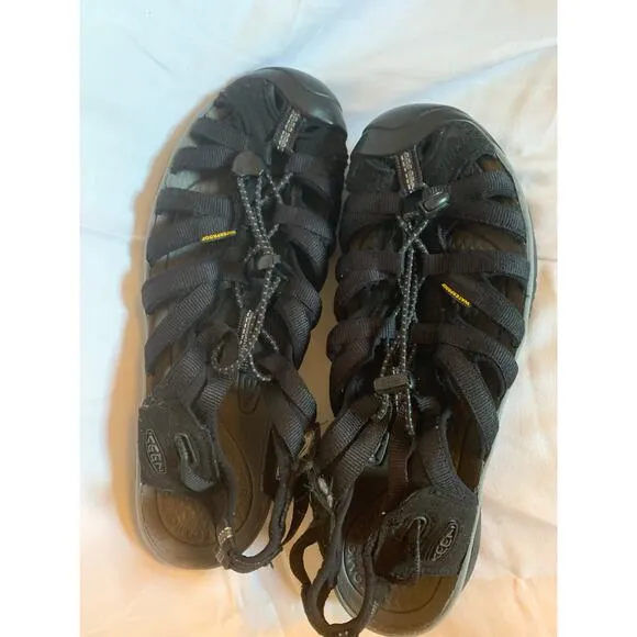 Keen Men's Black Size 10 Water/Hiking Shoe/Sandal Closed Toe