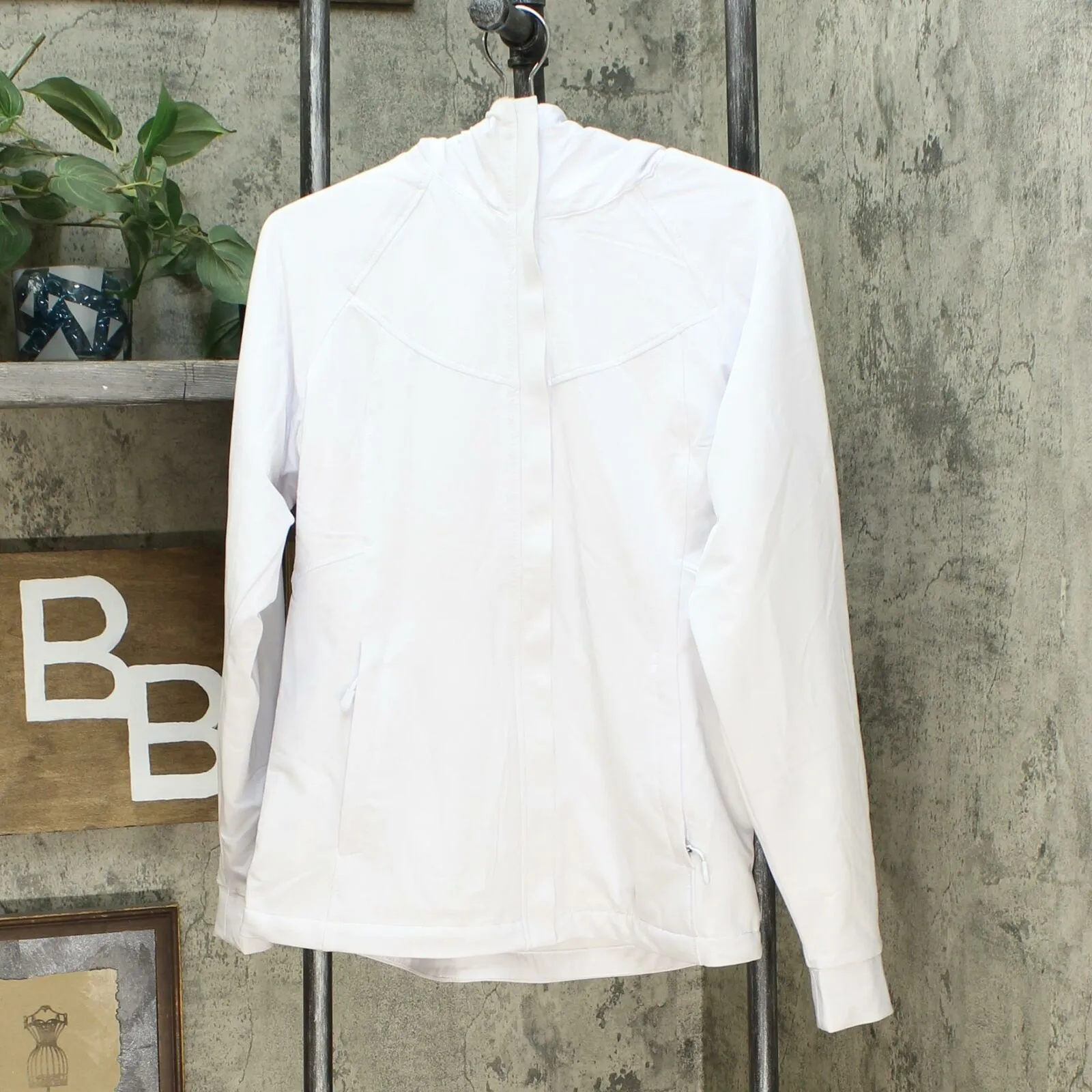 Kirkland Signature Women's Plush Fleece Lined Soft Shell Jacket White Small