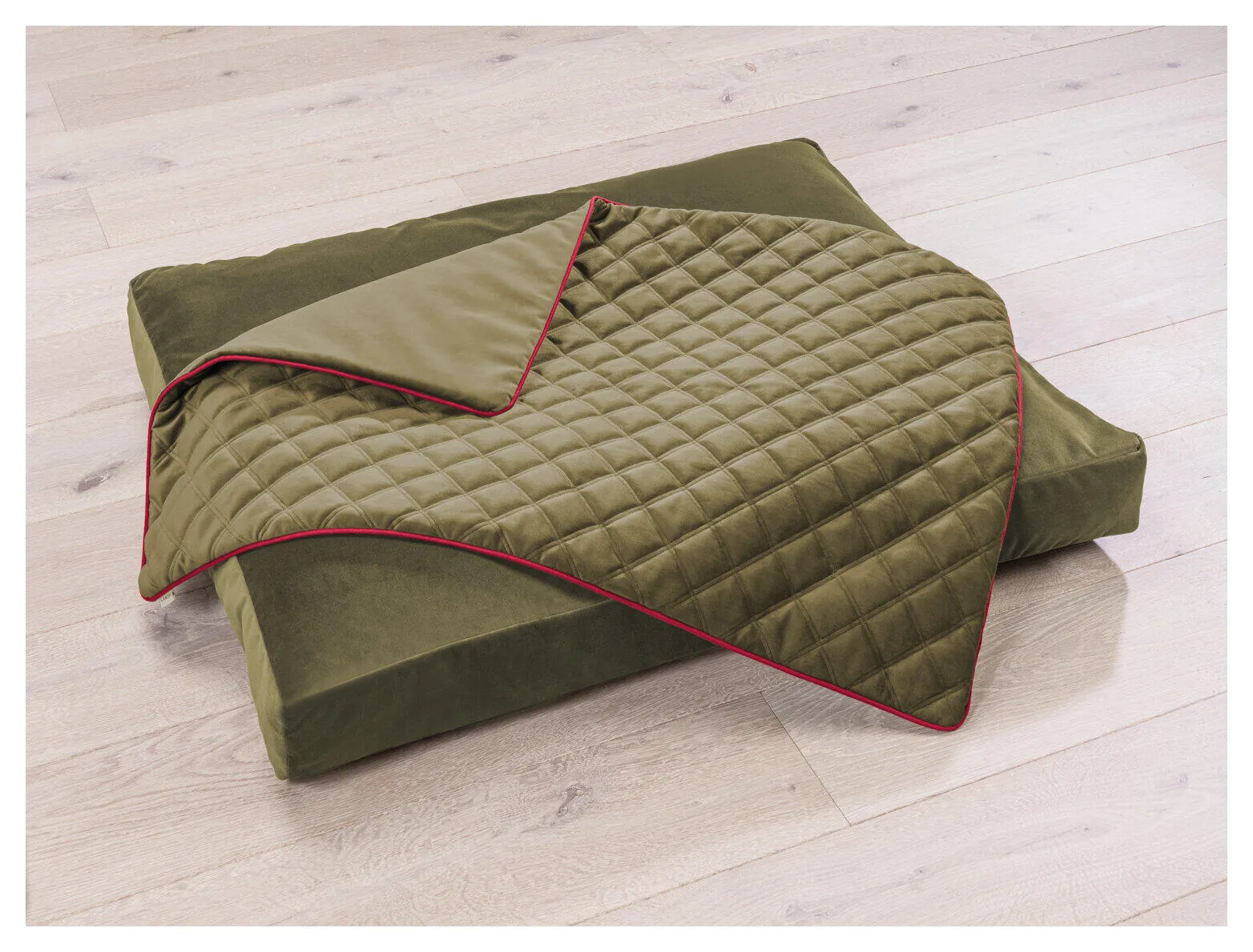 Laboni Multifunctional Outdoor and Travel Dog Blanket Oxford