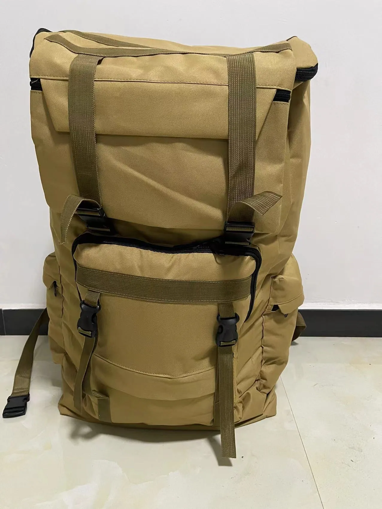 Large Capacity Waterproof Camouflage Hiking Leisure Bags