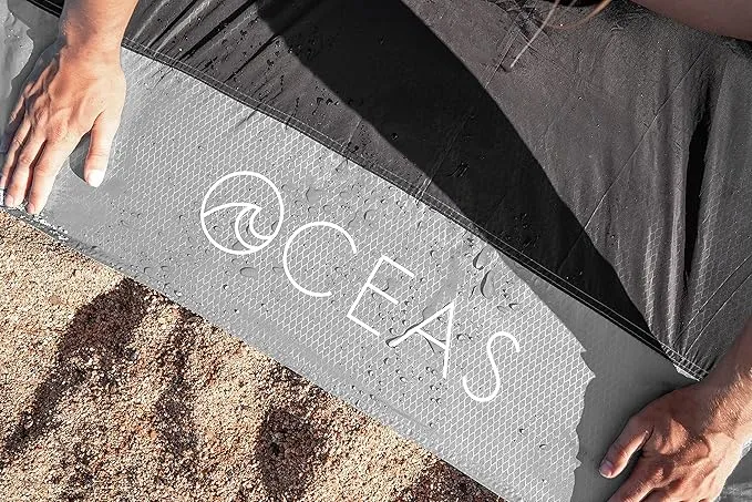 Oceas Outdoor Pocket Blanket - Ideal Sand Proof and Waterproof Picnic Blanket for Beach, Hiking, and Festival Use - Foldable and Compact Mat Easily Fits Into Small Portable Bag