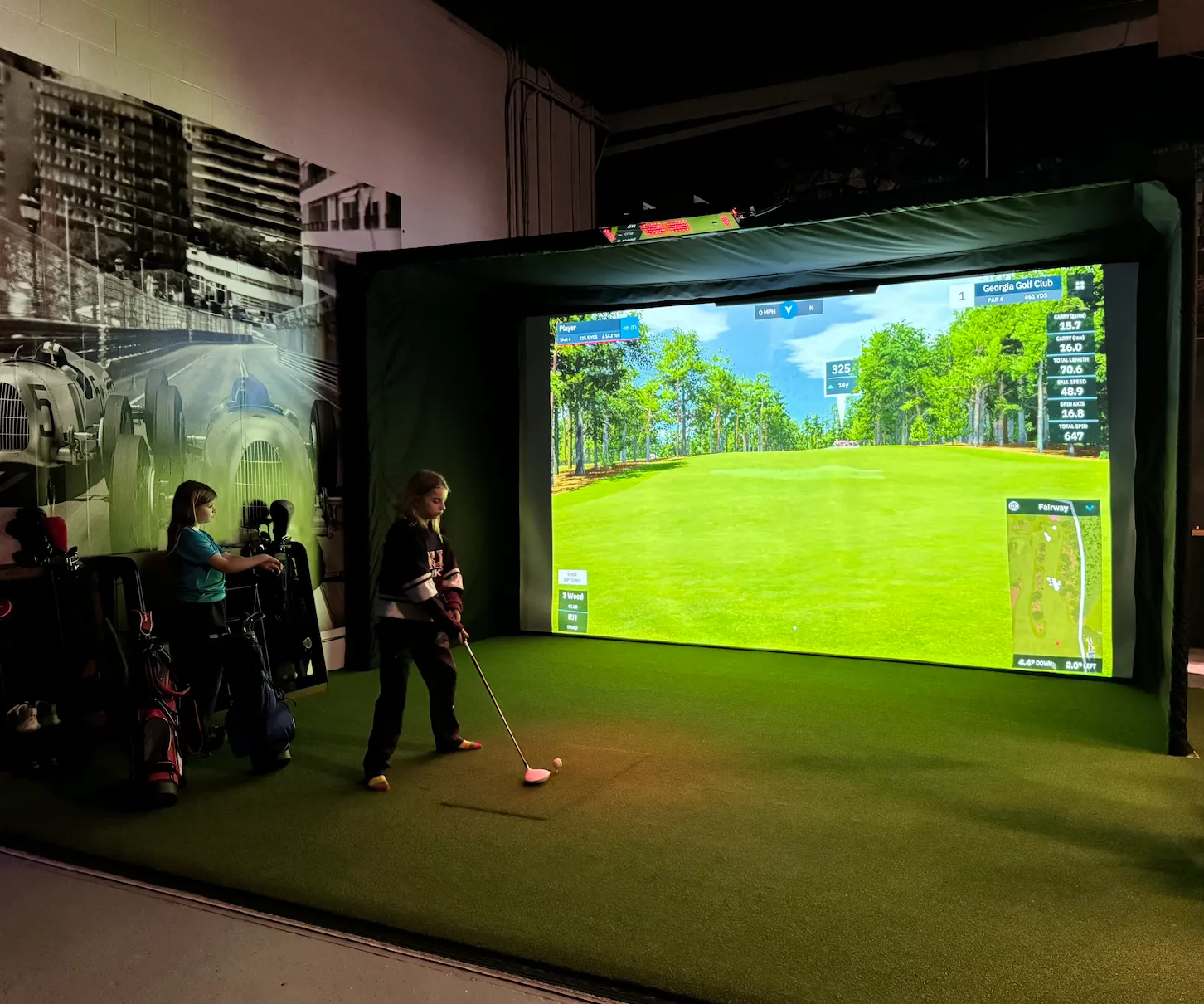 Parlour Series Golf Enclosure