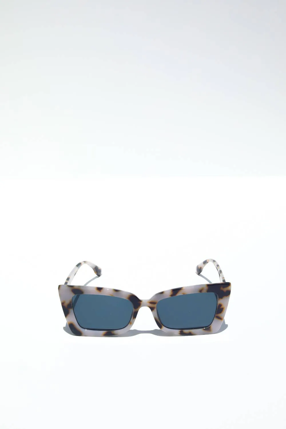 Shady Beach Sunglasses