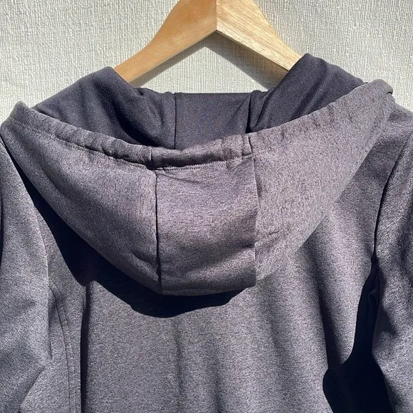 The Nort Face Women’s Full Zip Lined Hoodie Gray/Black Size Medium