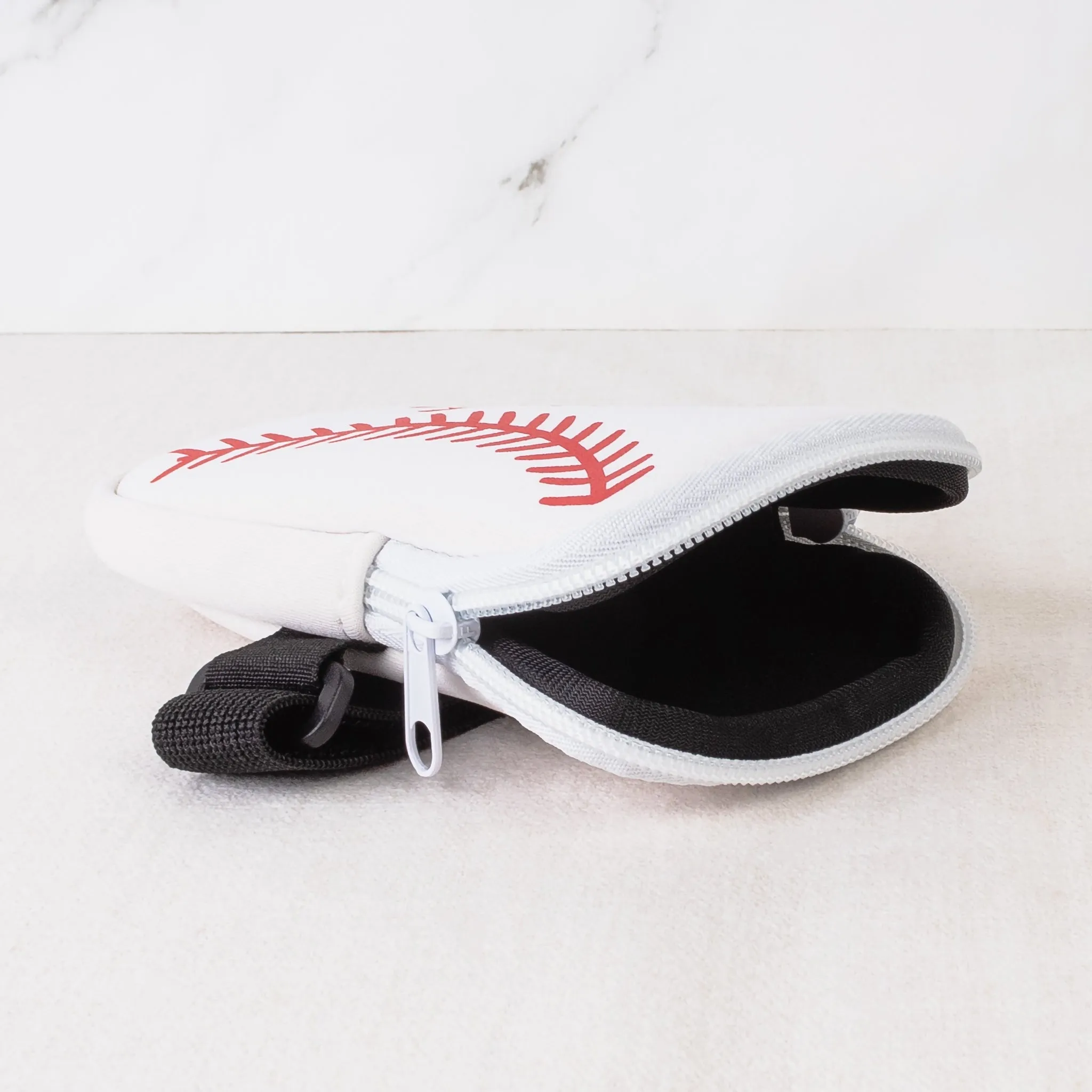 TP05 - Tumbler Pouch - Baseball